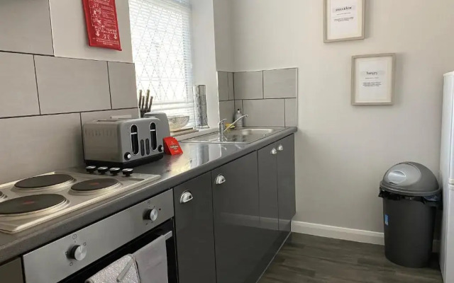 Blackpool Sleepover Apartment 4 Free Parking Sleeps 6