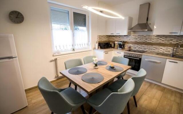 Weninger Apartman Lakas