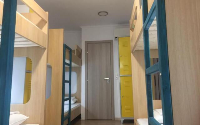 Loutraki Hostel