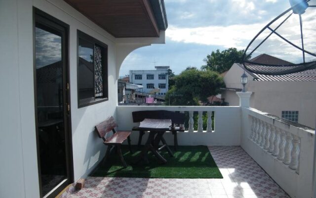 Safehouse Hostel