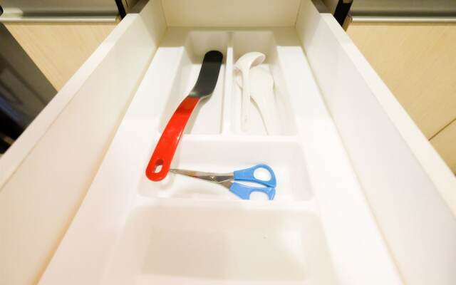 Homey Westmark Tanjung Duren Apartment near Taman Anggrek