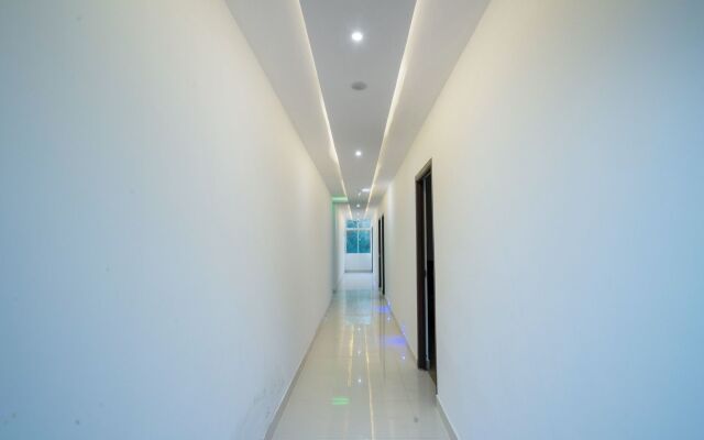 OYO 10126 Hotel Regency Casett