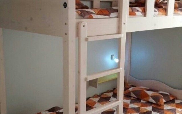 Moda Guesthouse - Hostel