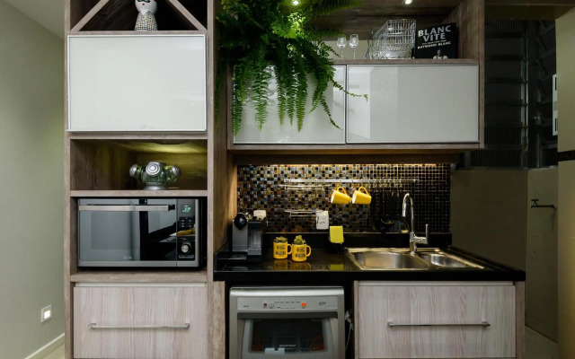 Pineapples BC101 - Estiloso apartamento em Copacabana