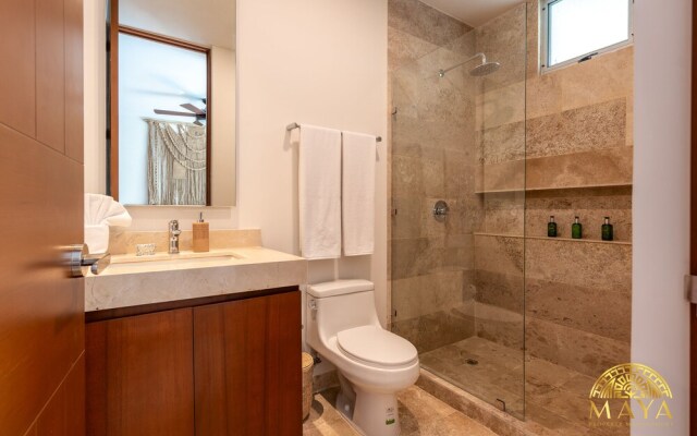 NHOA 107B Lux 1BR Condo Pool access in Aldea Zama