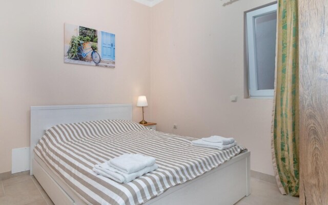 Beautiful Apartment in Dramalj With Wifi and 2 Bedrooms