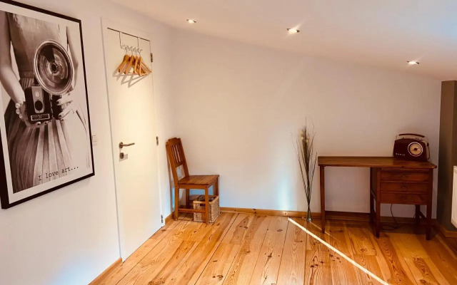 Jolie maison avec jardin.