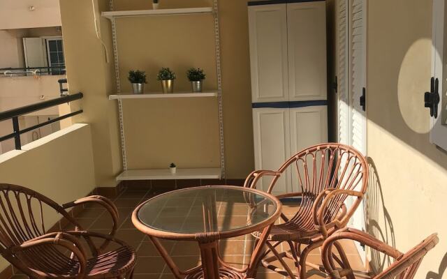 Espectacular residencial en 1ª linea con piscina