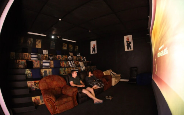 Adventure Inn Marahau - Hostel