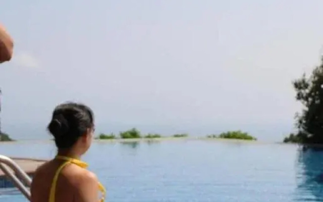 Yalong Bay Earthly Paradise Birds Nest Resort