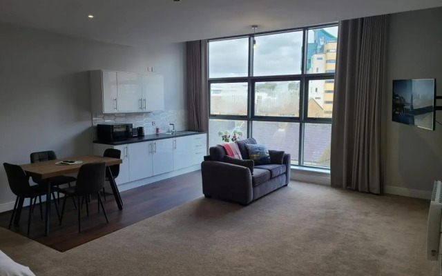 Quay St Apartment