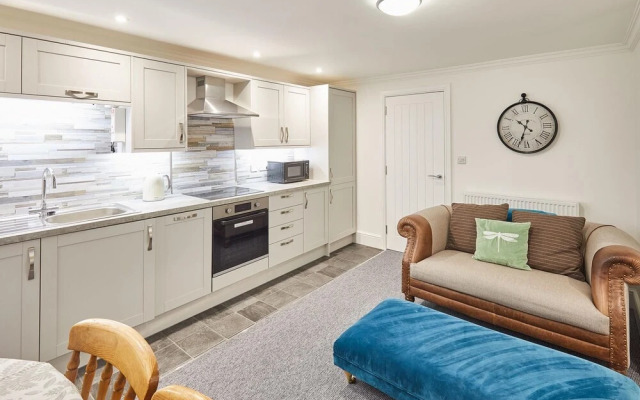 Host Stay Rockpools