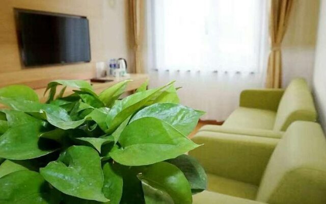 GreenTree Inn Langfang GuAn County Xinyuan Street Express Hotel
