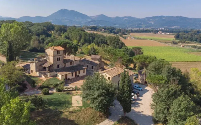 Pulciano Apartments