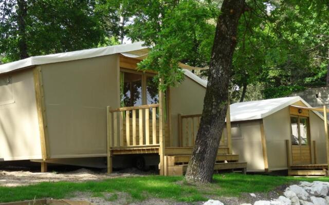 Camping Les Pins de Sel