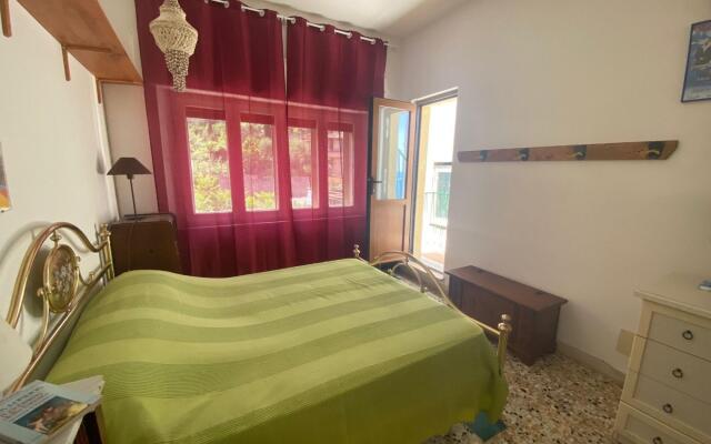 Apartment with beautiful sea view-La casa del'Artista
