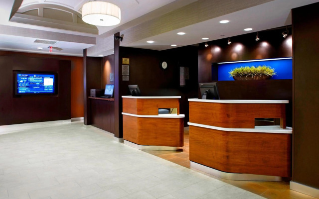 Courtyard by Marriott Newark Granville