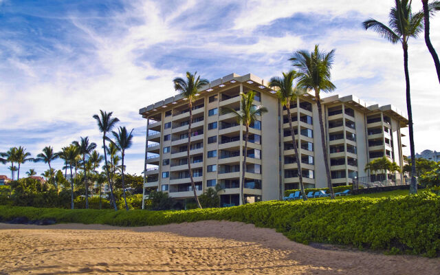 Polo Beach Club Vacation Rentals - APlus Resorts