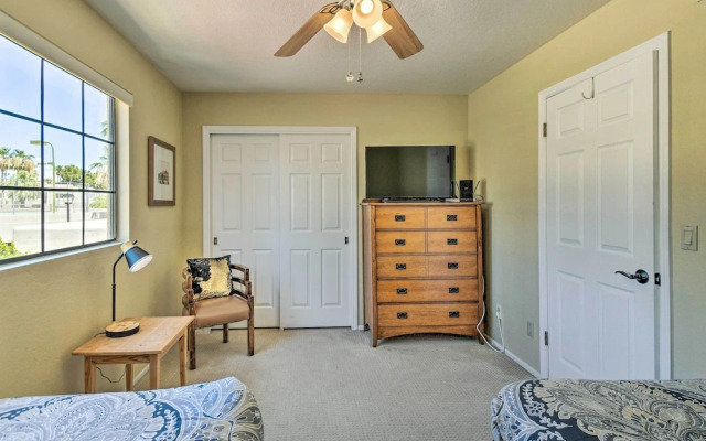 Golf Course Views, Hot Tub Access: Phoenix Home!