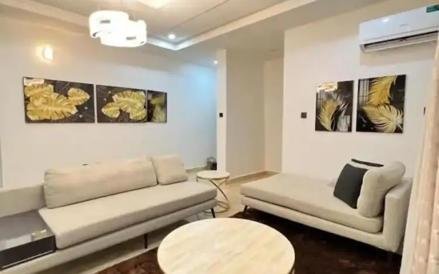 Pinkish By Riava Bed & Breakfast Abuja
