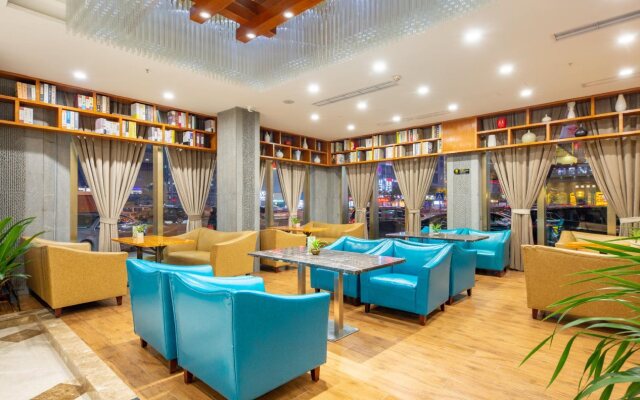 Yiwu Justin Hotel