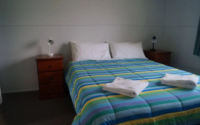 Tin Can Bay's Sleepy Lagoon Motel