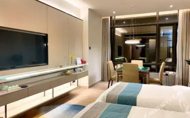 Tianguo Light Luxury Apartment Hotel (Foshan Dali Linli Square)