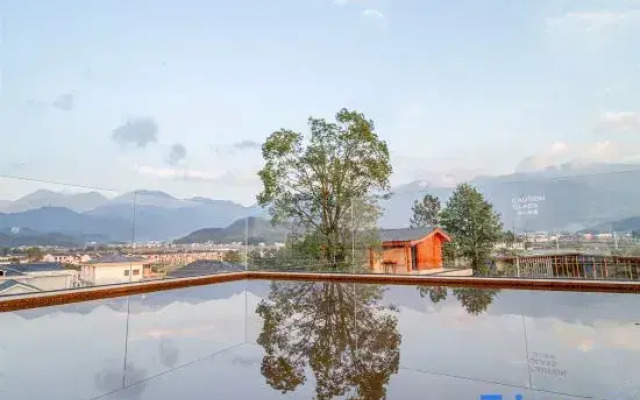 Leisure In The Mountains