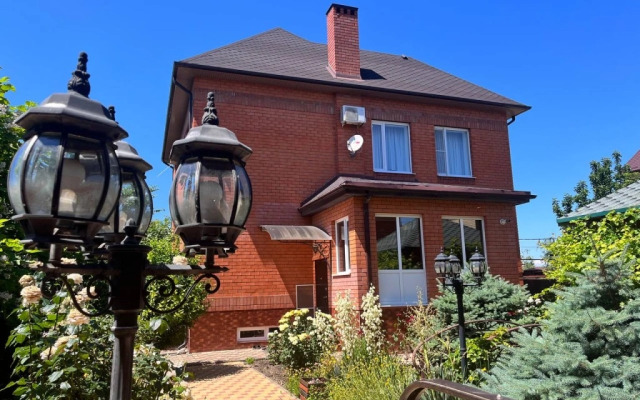 Guest House na Nikolaevskoy 25