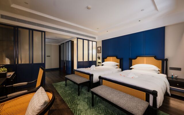 Chikan Gu Zheng Mei Tang Hotel