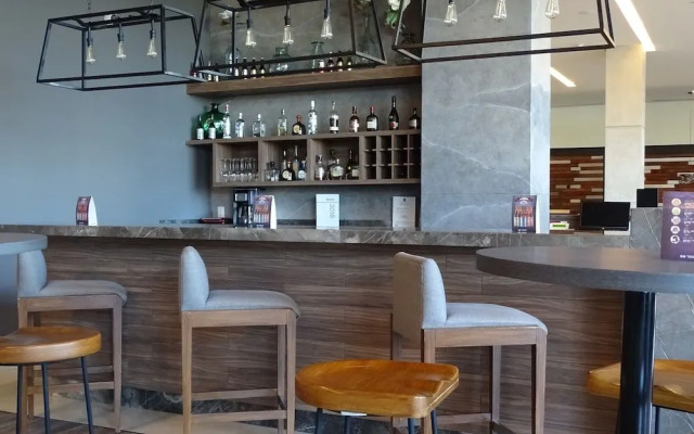 Hampton Inn by Hilton Celaya