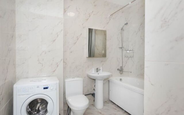 Апартаменты Этажидейли на ул. Азина, д. 22/7