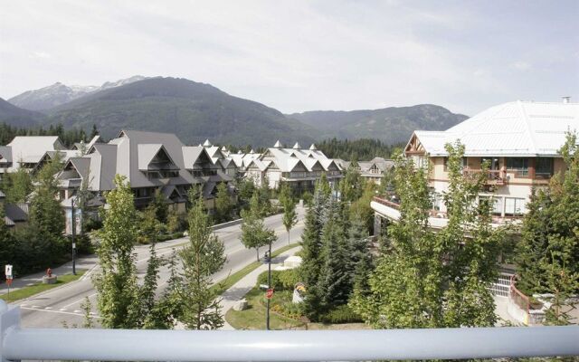 ResortQuest Marketplace Lodge