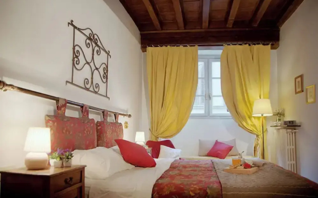 Mamo Florence - Palazzo Spinelli Apartment