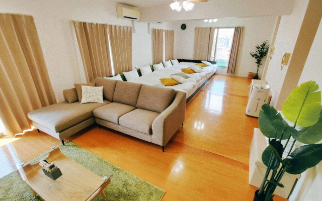 Picolo Hakata