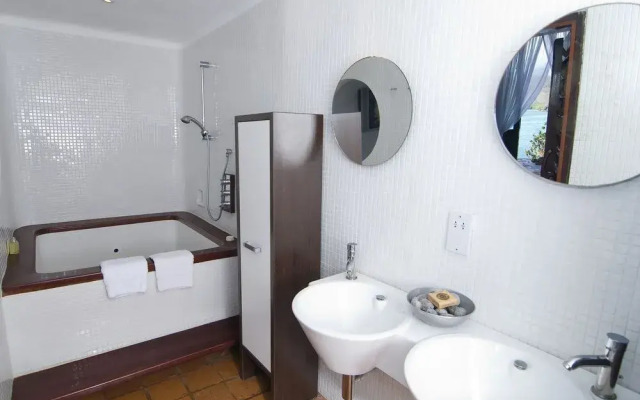 Mount Hartman Bay Estate