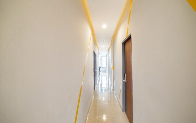 OYO 90874 Millenium Inn 2
