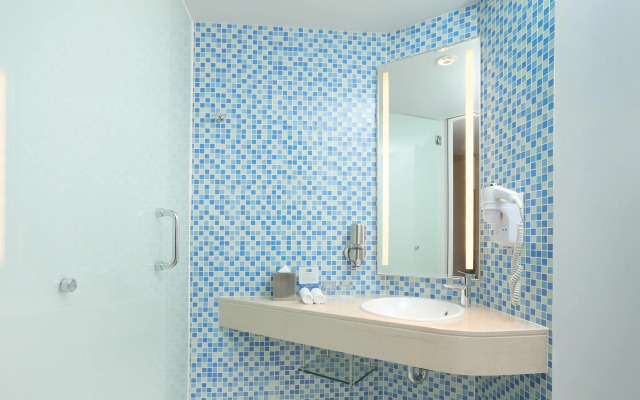 Holiday Inn Express Baruna Bali by IHG