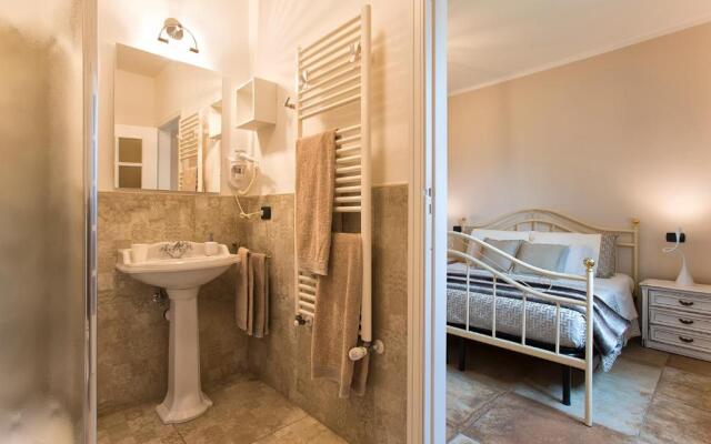 Villa Malvasio Elegant Retreat in Sassari with Private Jacuzzi Room