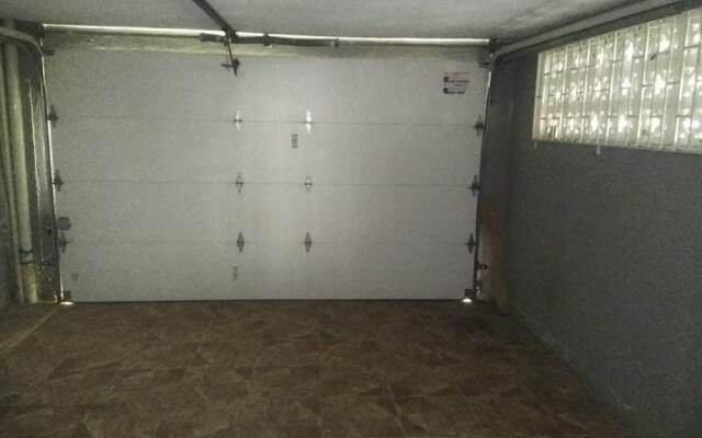 Immaculate 2-bed Apartment in Spanish Town