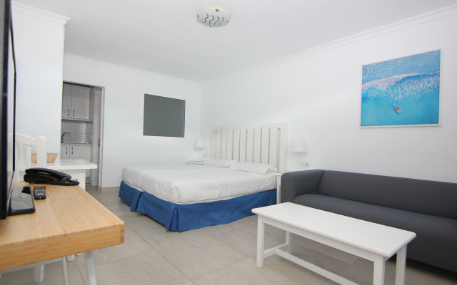 Arena Dorada - Apartments