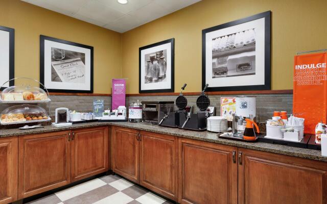 Hampton Inn & Suites Dallas-Mesquite