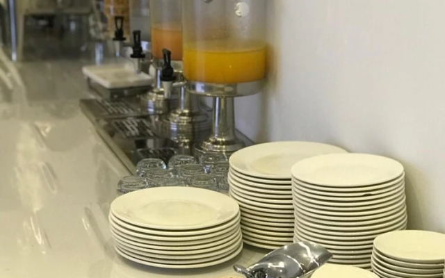 Home Station Hotel