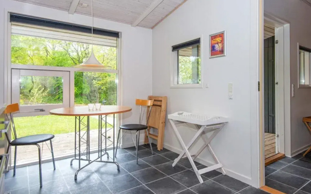 6 Person Holiday Home in Glesborg