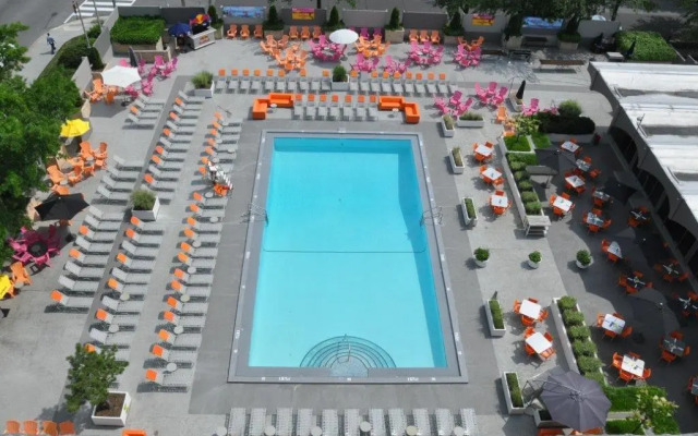 Capitol Skyline Hotel