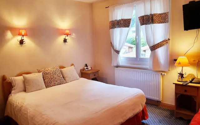 Logis Hôtel le Relais du Mont Blanc