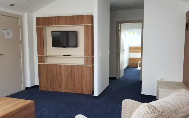 Boutique Hotel Mali Raj