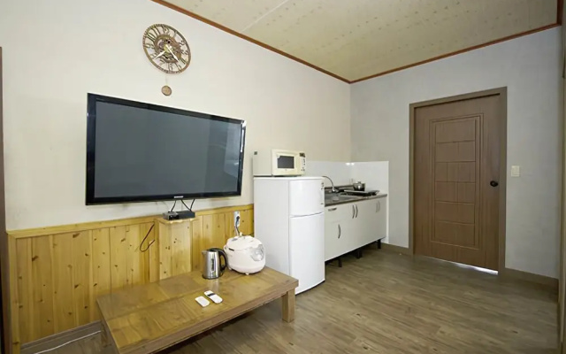 Seogwipo Good jam Pension