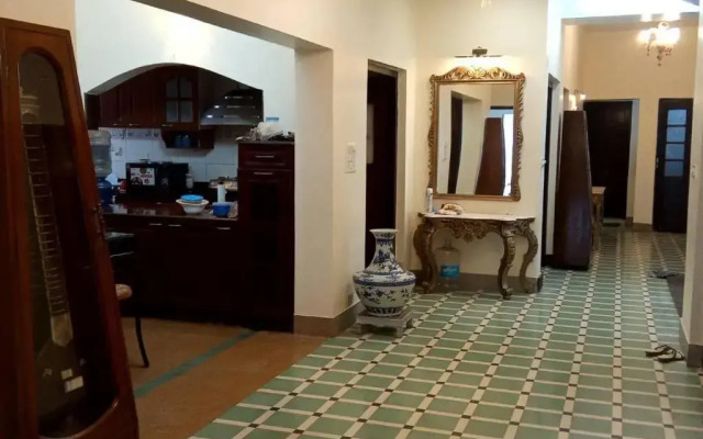 Lovely 4 bedroom condo