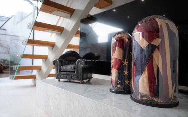 Luxury 2-bed House in Cheltenham